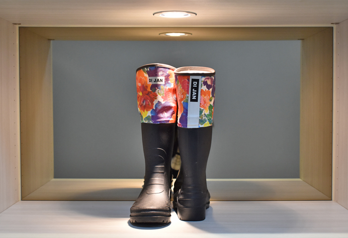 Dream Spring waterproof boots 